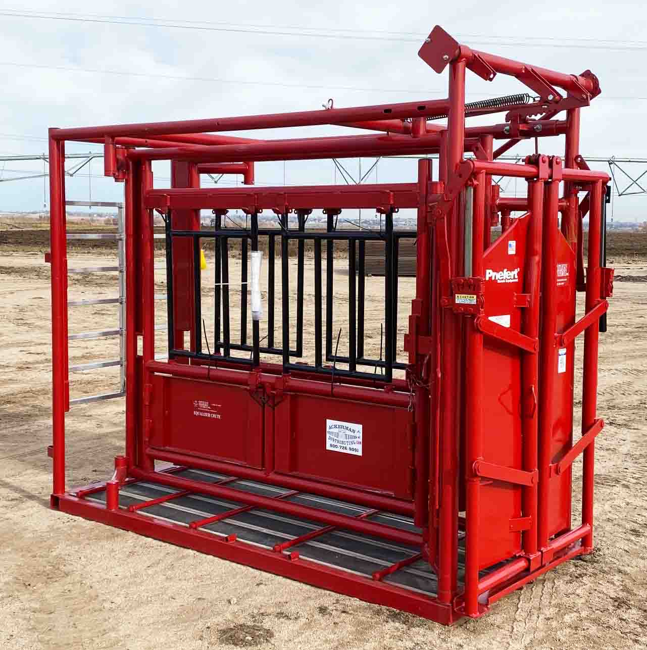 The Equalizer Side Exit Cattle Squeeze Chute w/ Manual Headgate & Aluminum Sliding Tailgate