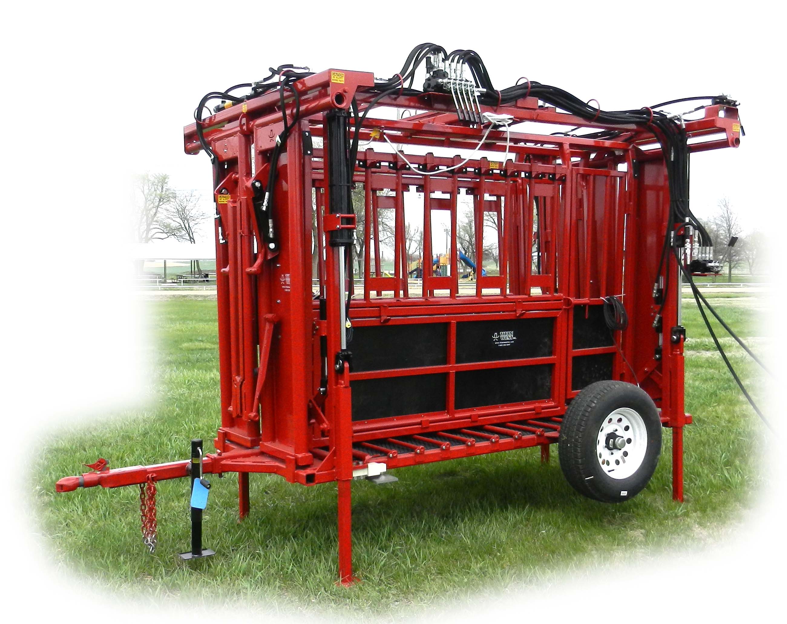 Titan Cattle Care Ez Lift Option Shown