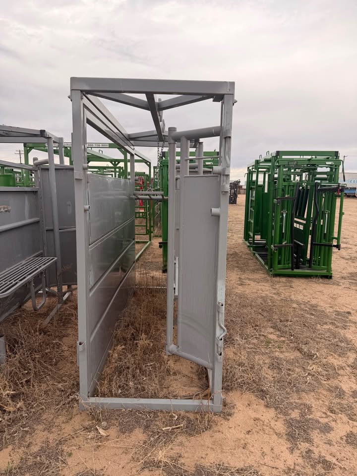 Renegade 8 1/2' Adjustable Alley